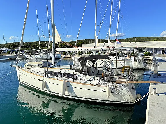 Oceanis 31